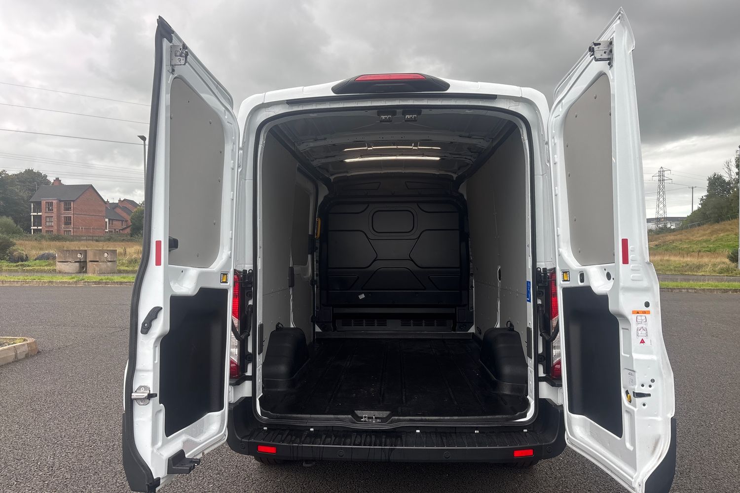 Ford TRANSIT Photo 5