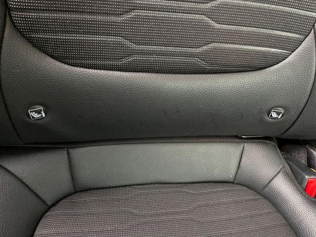 KIA Stonic Photo 33