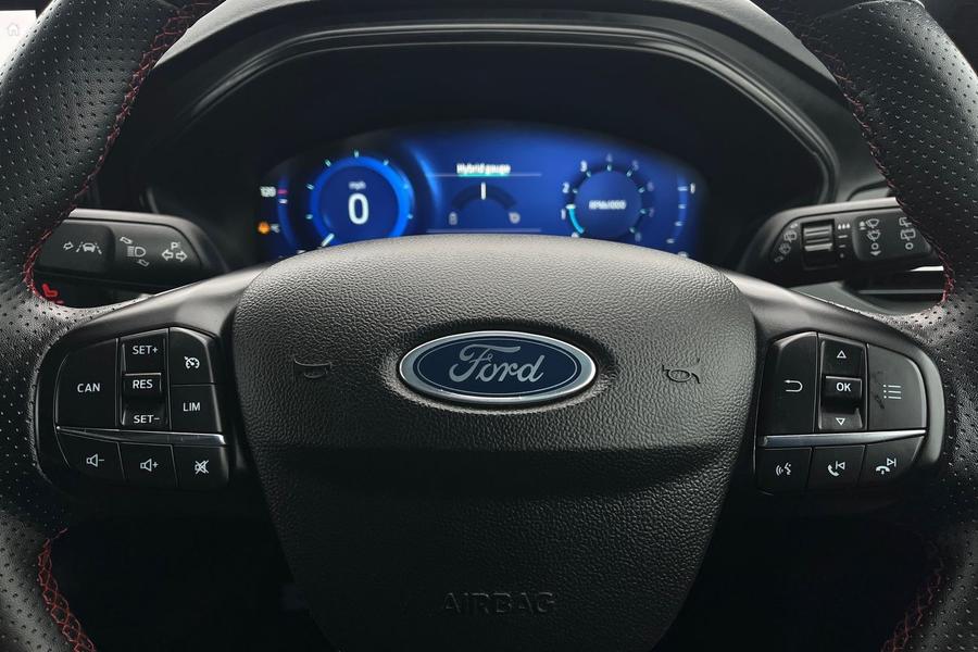 Ford FOCUS Photo autoimg-4a9ebee91cec9da067f6115db752645f920765c1.jpg