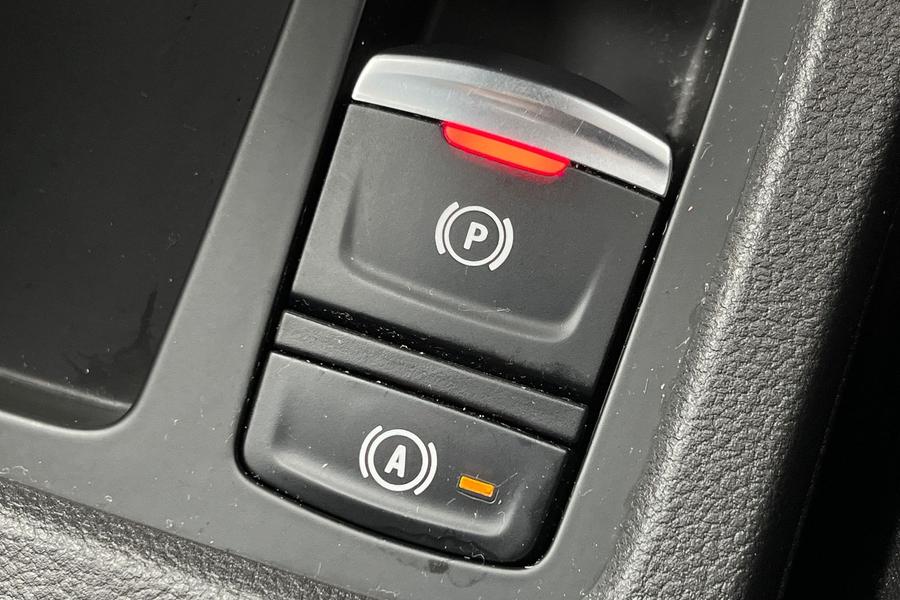 Renault CLIO Photo autoimg-4aa80a96c05e1aa252a6e9df08e0096e3a0c723c.jpg
