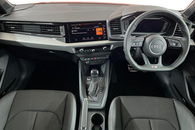 AUDI A1 Photo 10