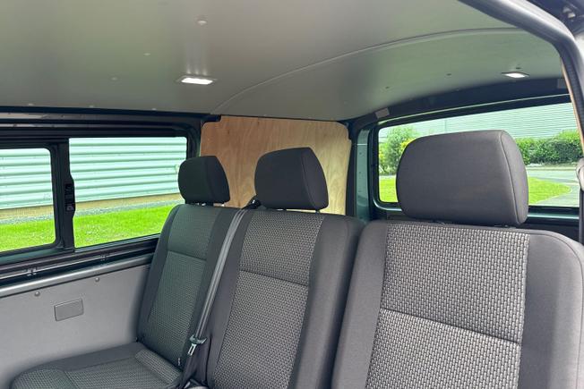 VOLKSWAGEN Transporter Photo 9