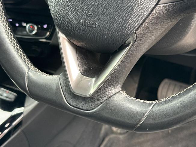 VAUXHALL Corsa Photo 42