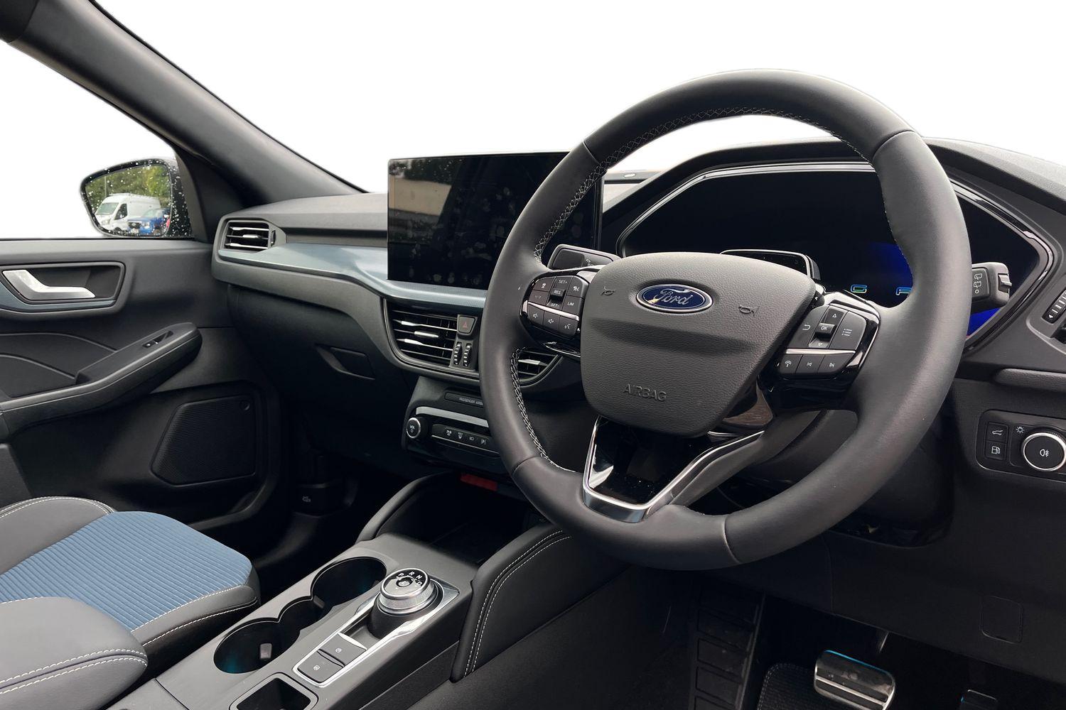 Ford KUGA Photo 8