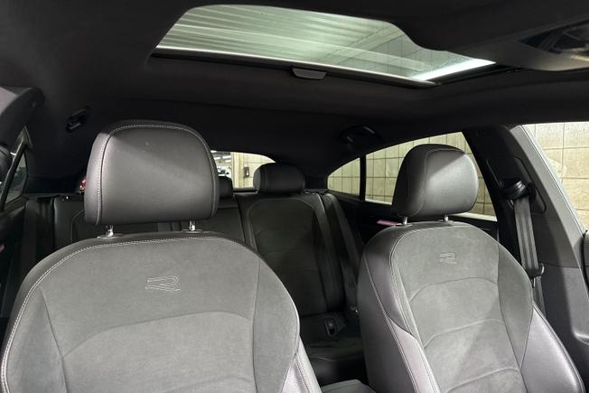VOLKSWAGEN Arteon Photo 25