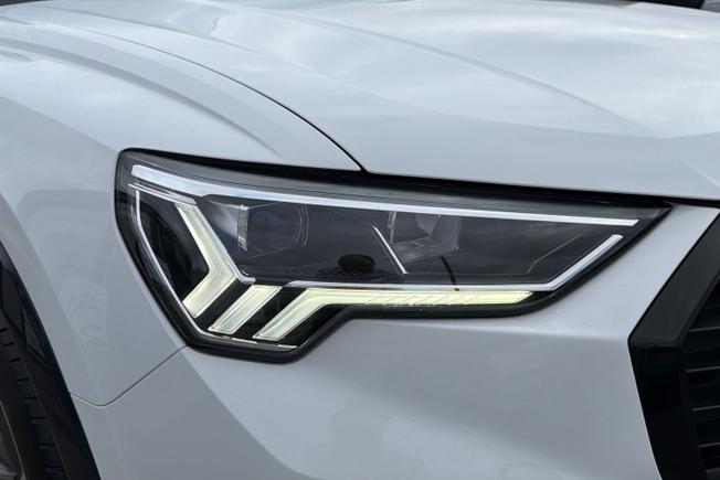 Audi Q3 Photo 55