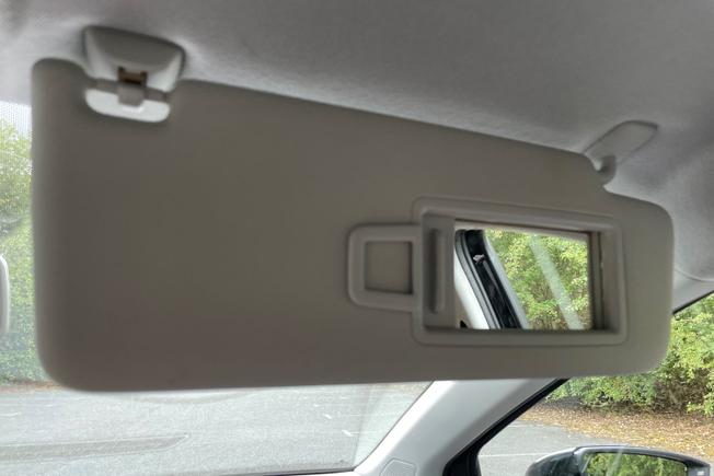 SEAT Ibiza Photo 35