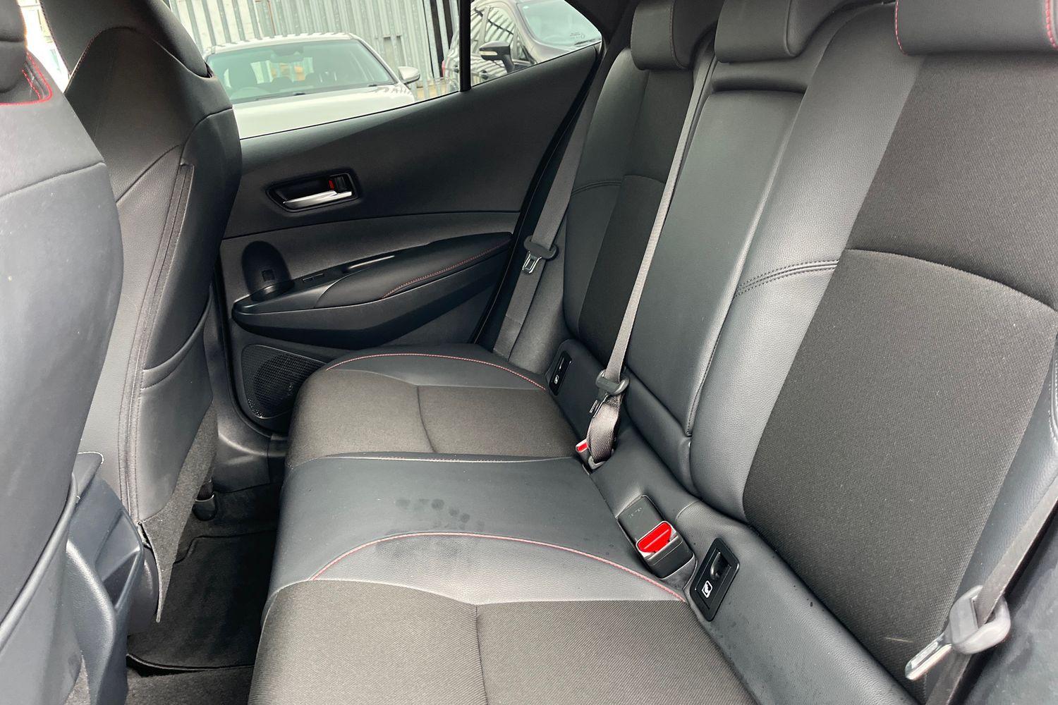 Toyota Corolla Photo 19