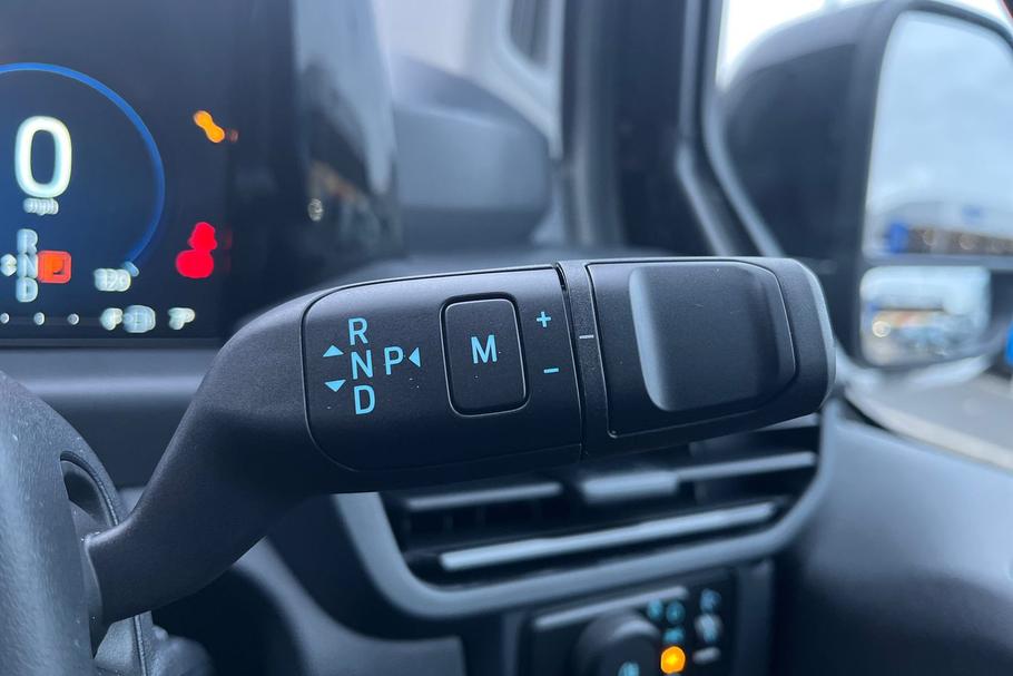 Used Ford TRANSIT CUSTOM 27