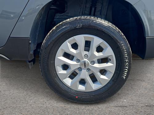 Dacia DUSTER Photo autoimg-4aba3e9d3e70f479a9d712cb38c7864e3312bcda.jpg