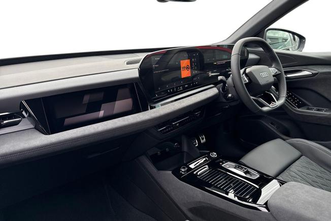 AUDI Q6 E-Tron Photo 2