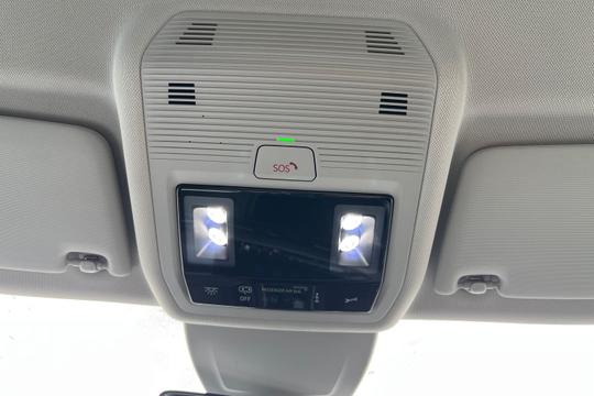 Volkswagen Golf Photo autoimg-4ac1b6179eed1e98642c448ca34b9c07f85a5d6e.jpg