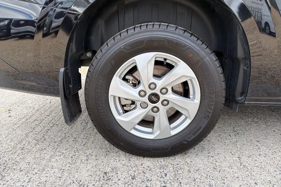 Ford E-TRANSIT CUSTOM Photo autoimg-4ac4ab6052a7198bb306d32ea65087aa6428579f.jpg