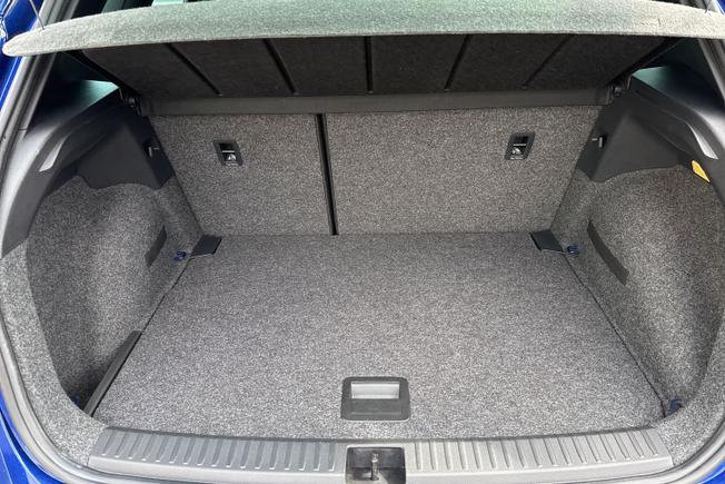 SEAT Arona Photo 12