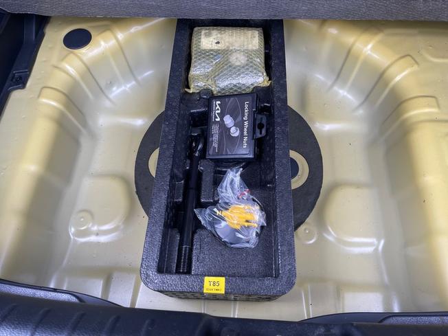 KIA Stonic Photo 25