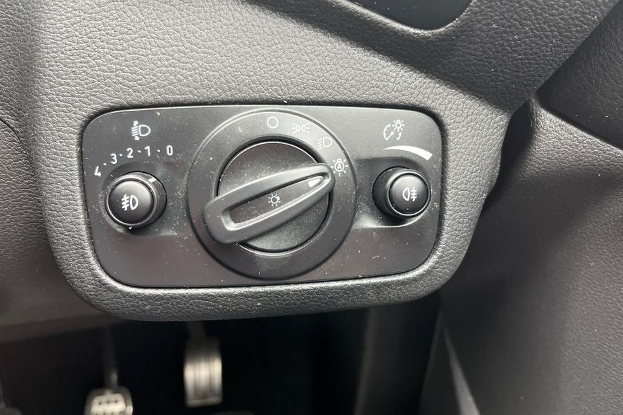 Ford KUGA Photo autoimg-4acad2254d29a396ec09eeaae2b2d6ac6f661130.jpg
