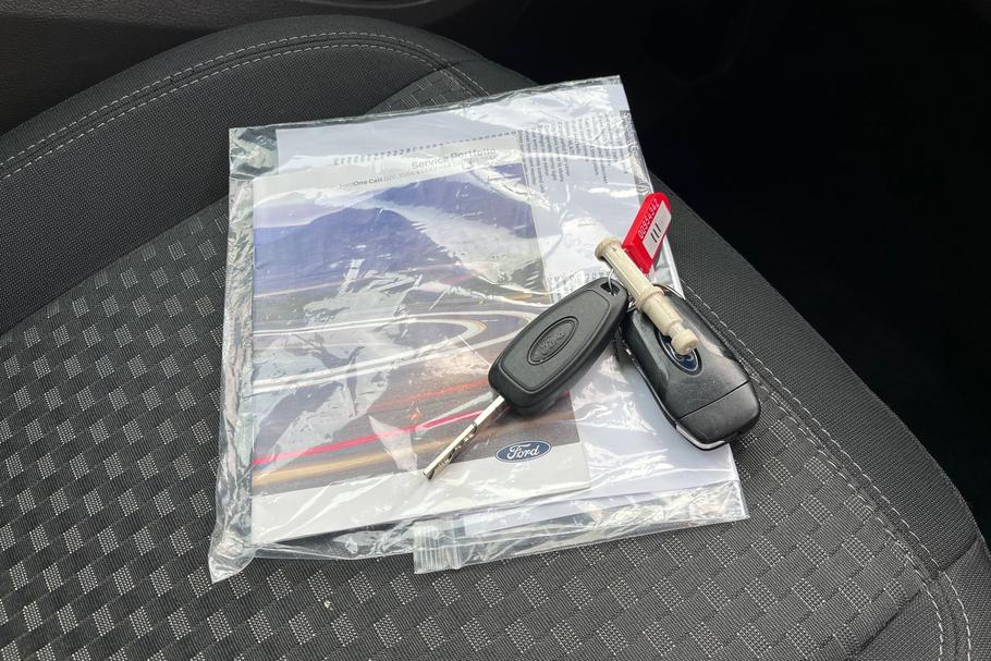 Used Ford TOURNEO CONNECT 22