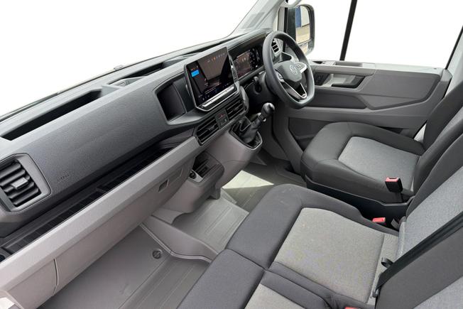 VOLKSWAGEN Crafter Photo 2