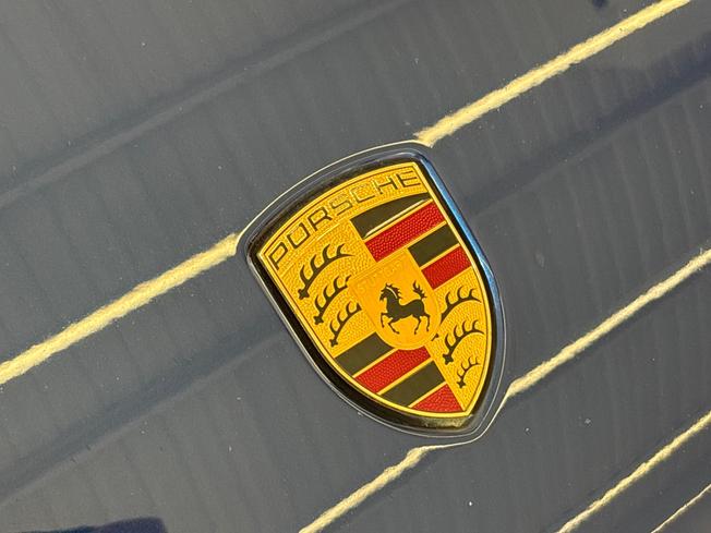 PORSCHE Macan Photo 37