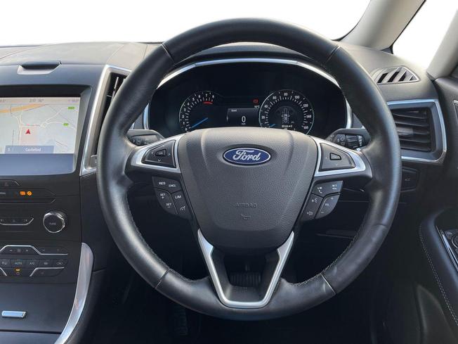 Ford Galaxy Photo 11