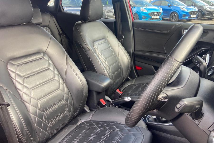 Ford PUMA Photo autoimg-4ad64f0a2e97f0c5317e3420605a5ef0f6b7b310.jpg