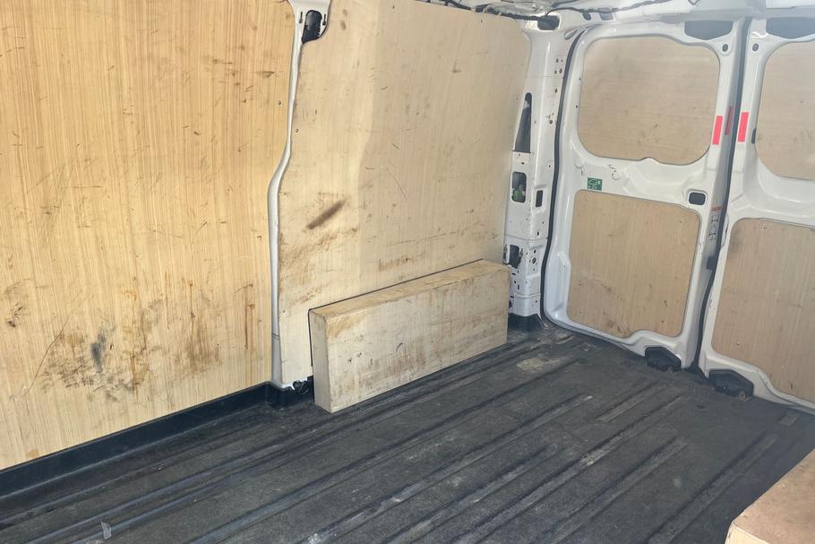 Used FORD TRANSIT CUSTOM LJ24FDS 4