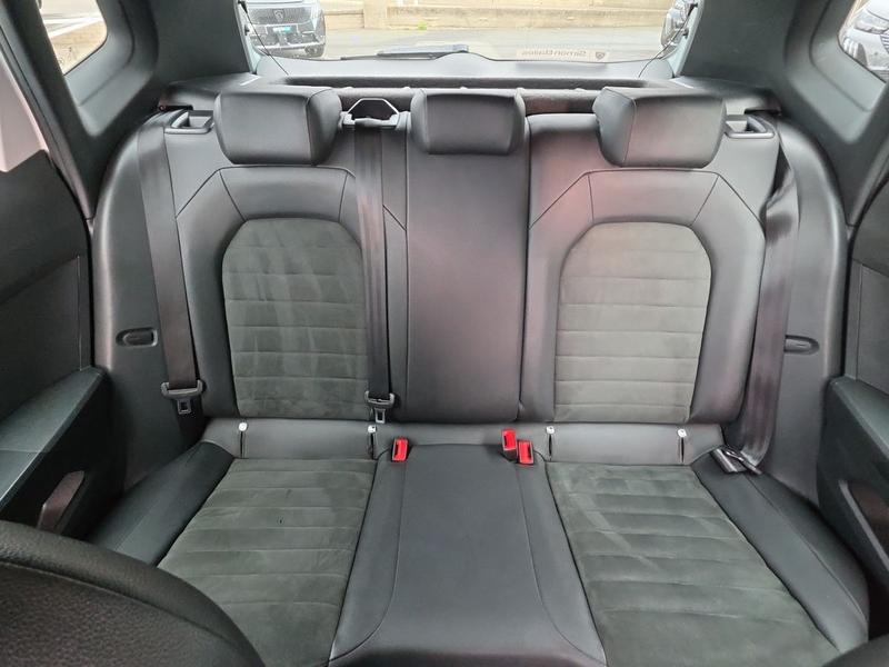 Used SEAT Arona DX73XSR 29