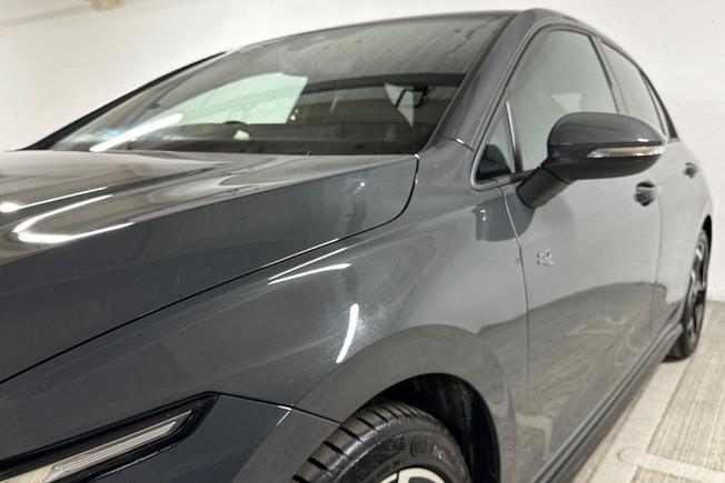 VOLKSWAGEN Golf Photo 40