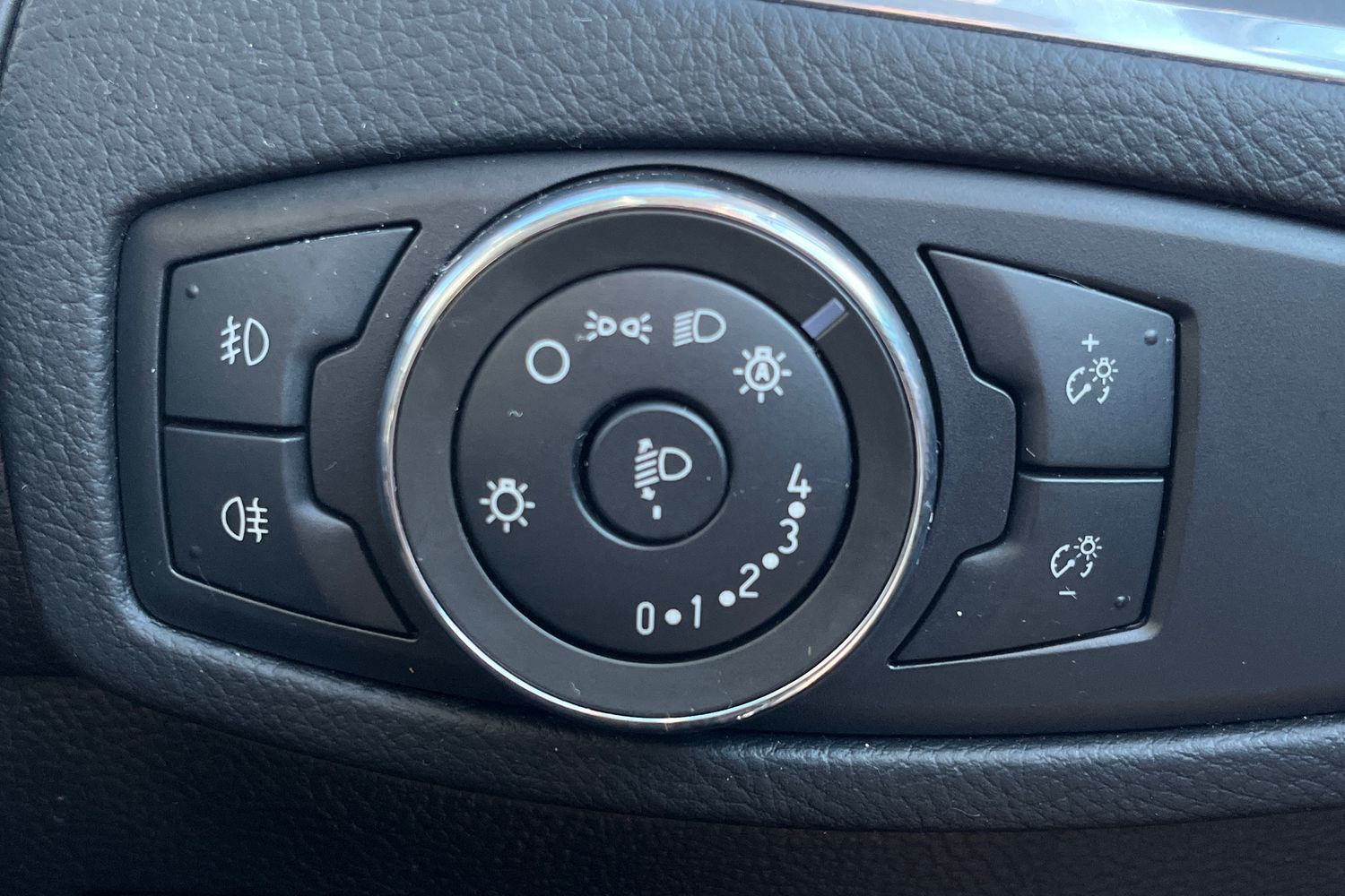 Ford S-MAX Photo 22