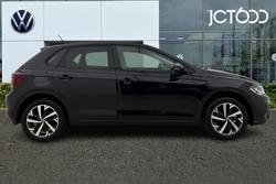 VOLKSWAGEN Polo Photo 4
