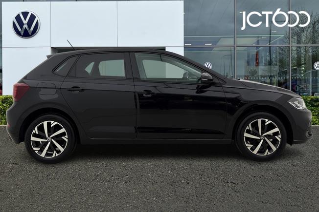 VOLKSWAGEN Polo Photo 4