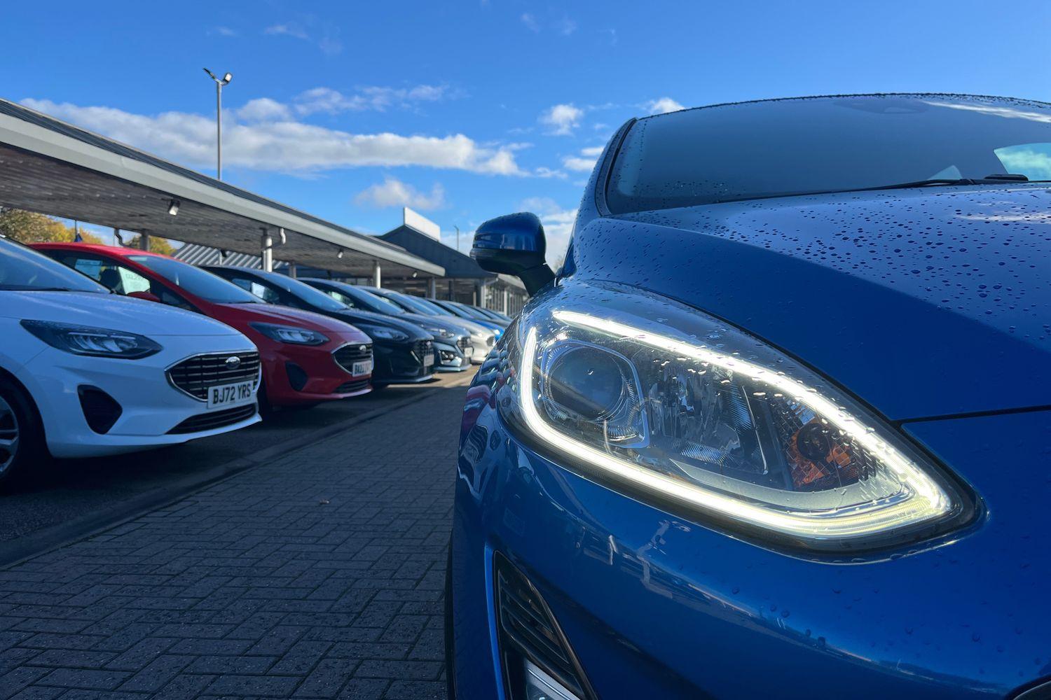 Ford FIESTA Photo 39