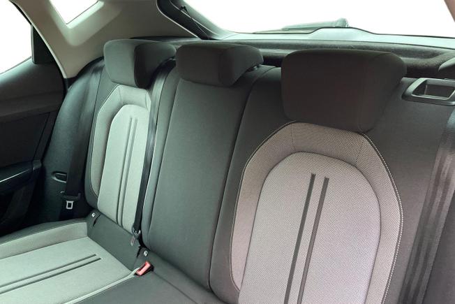 SEAT Leon Photo 9