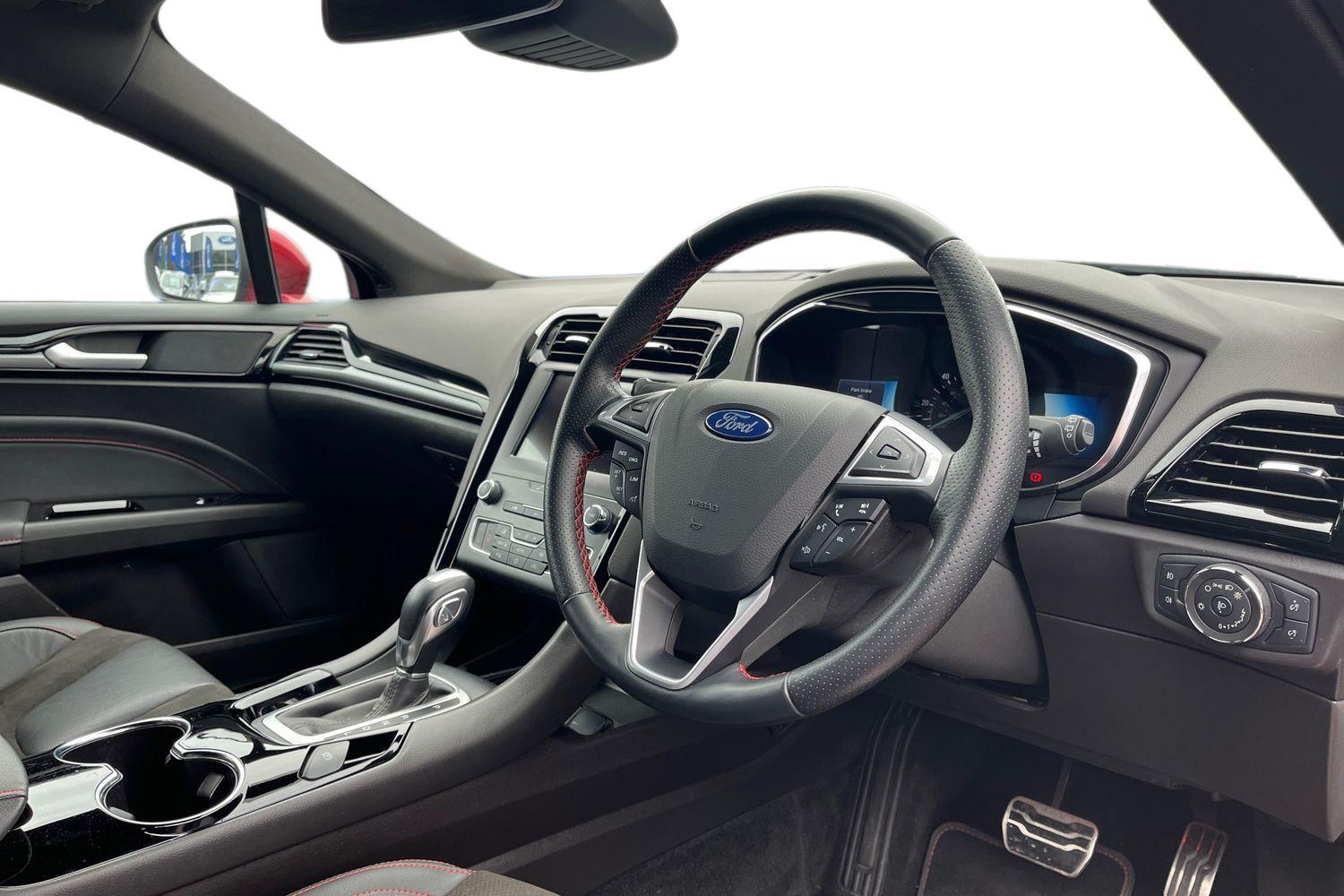 Ford MONDEO Photo 8