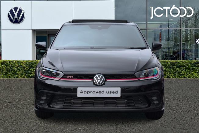 VOLKSWAGEN Polo Photo 8