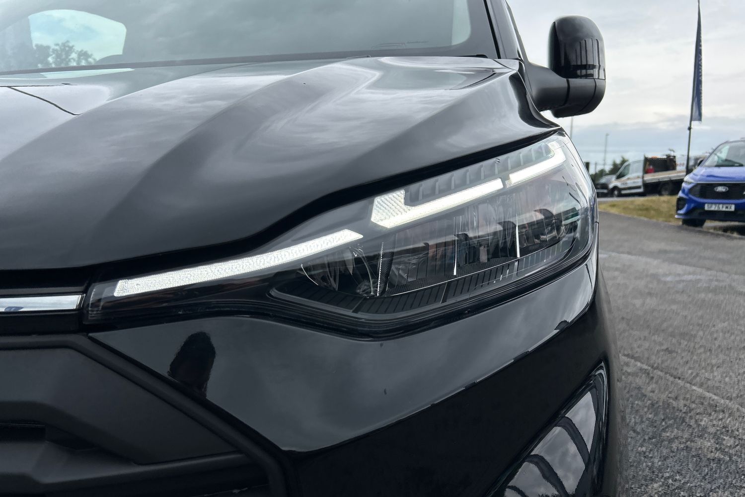 Ford TRANSIT CUSTOM Photo 36