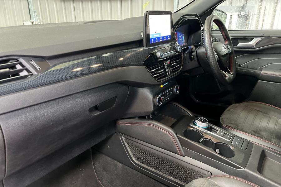 Ford Kuga Photo autoimg-4aef1b7dab956868d9c340b3b2fd629bbde7d8fe.jpg