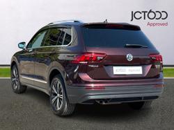 VOLKSWAGEN Tiguan Photo 3