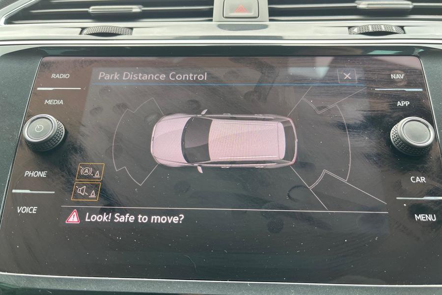 Volkswagen Tiguan Photo autoimg-4afee0b67e17db5987ee9b340bf9d5d106c1b575.jpg