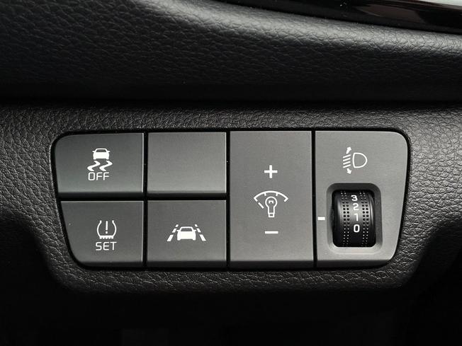 KIA Rio Photo 36