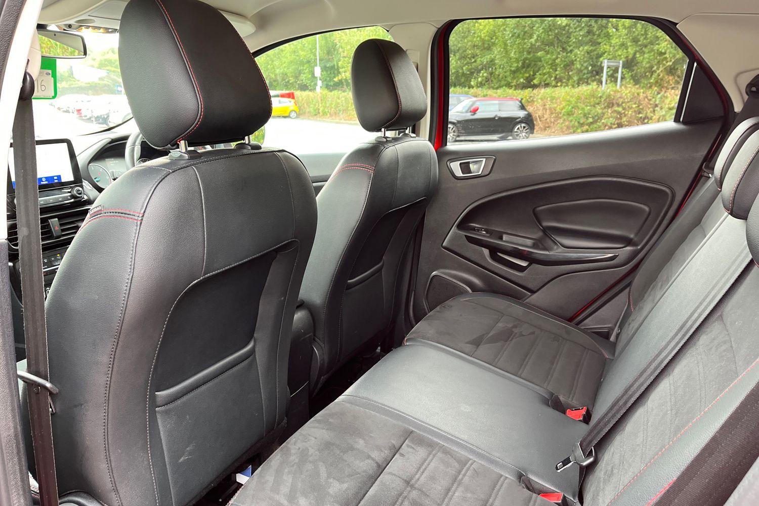 Ford EcoSport Photo 35