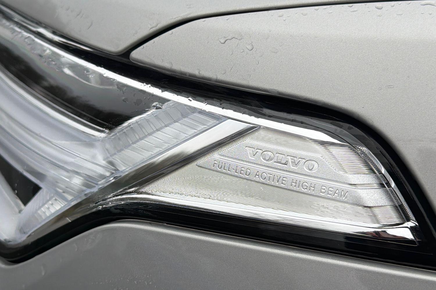 Volvo XC90 Photo 33
