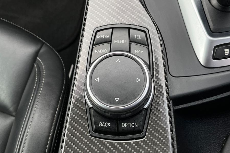 BMW M4 Photo autoimg-4b05171f73e0eeb957d7f6f5cd1f5d1d41244ea2.jpg