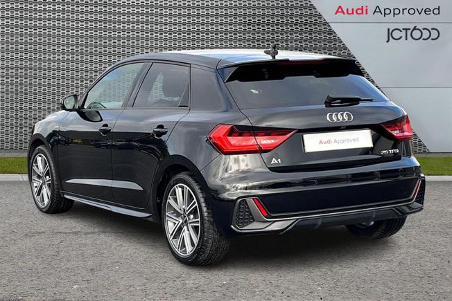AUDI A1 Photo 3