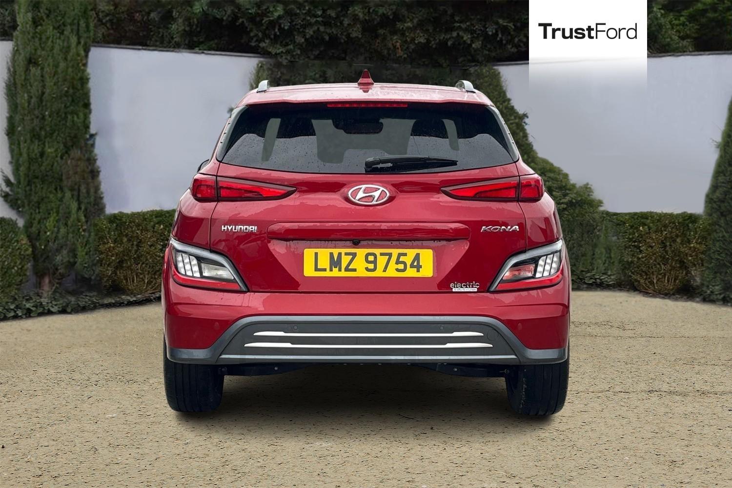 Hyundai KONA Photo 6