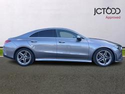 MERCEDES-BENZ CLA Class Photo 4