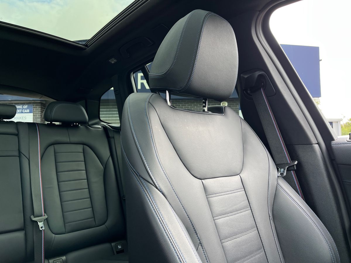 BMW iX3 Photo 37