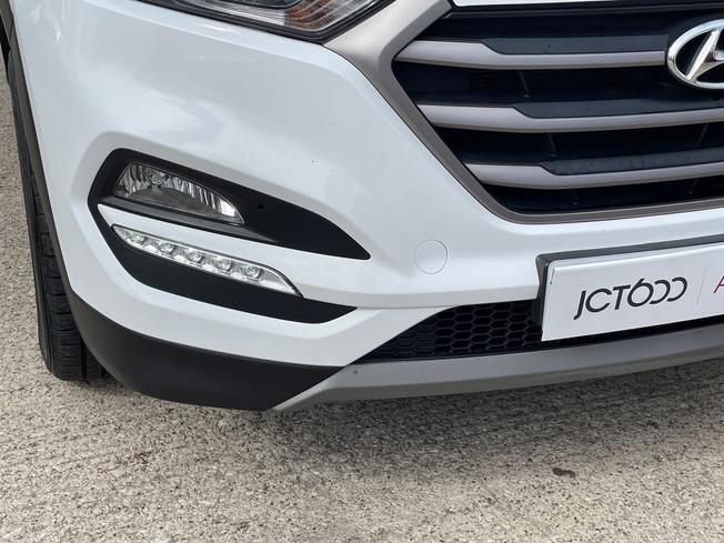 HYUNDAI Tucson Photo 21