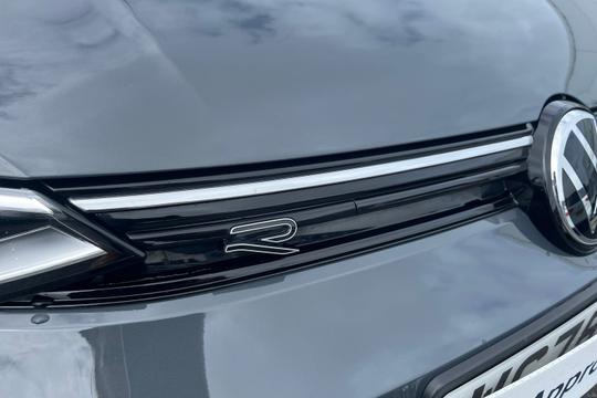 Volkswagen Golf Photo autoimg-4b198d0ff1d94114708cf3220c5f517e05bc2305.jpg