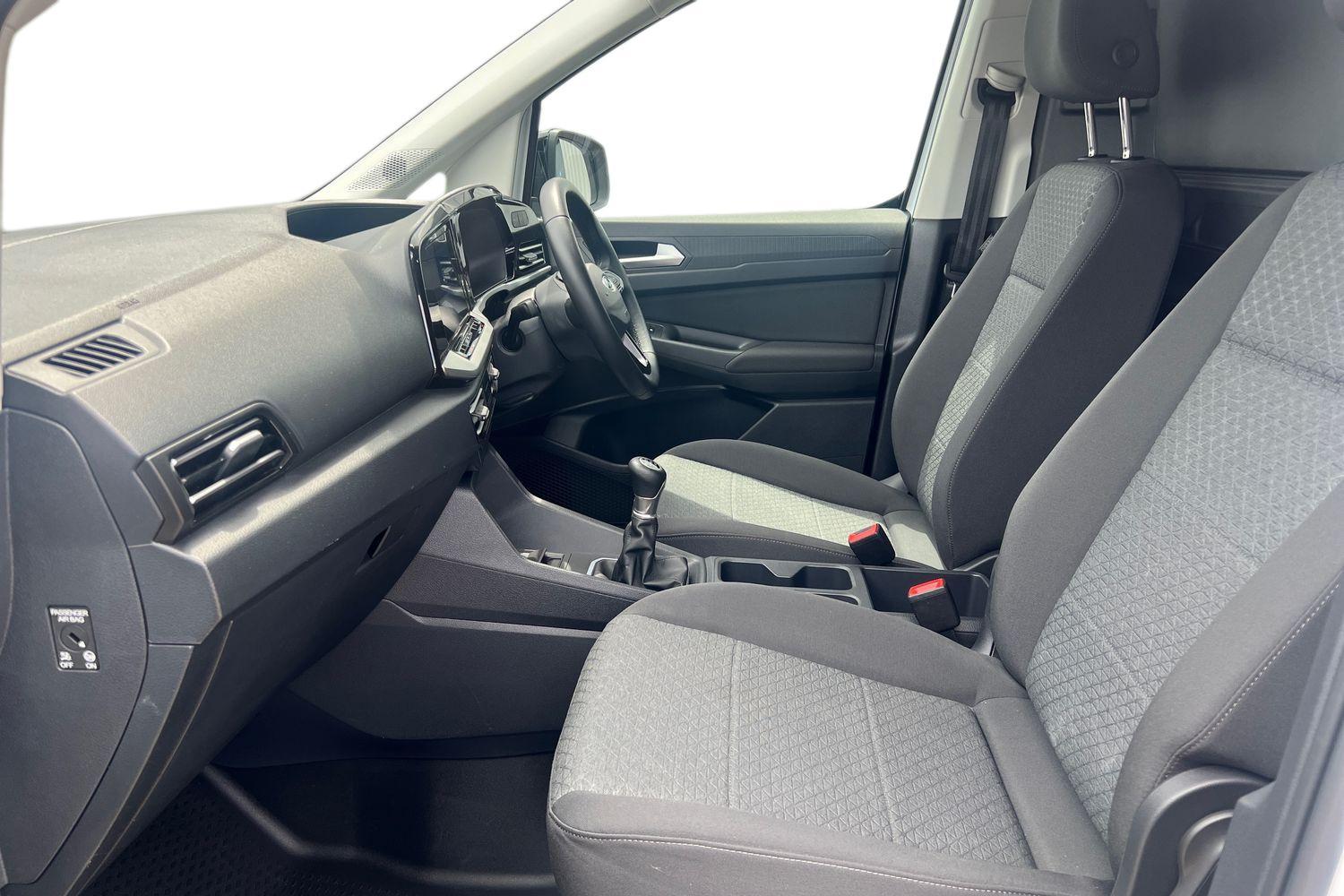 Ford TRANSIT CONNECT Photo 8